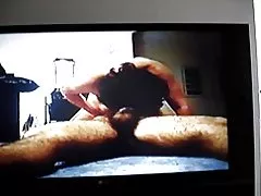 Matanda mabintog asian kalapating mababa ang lipad asawa puki licked at tamod